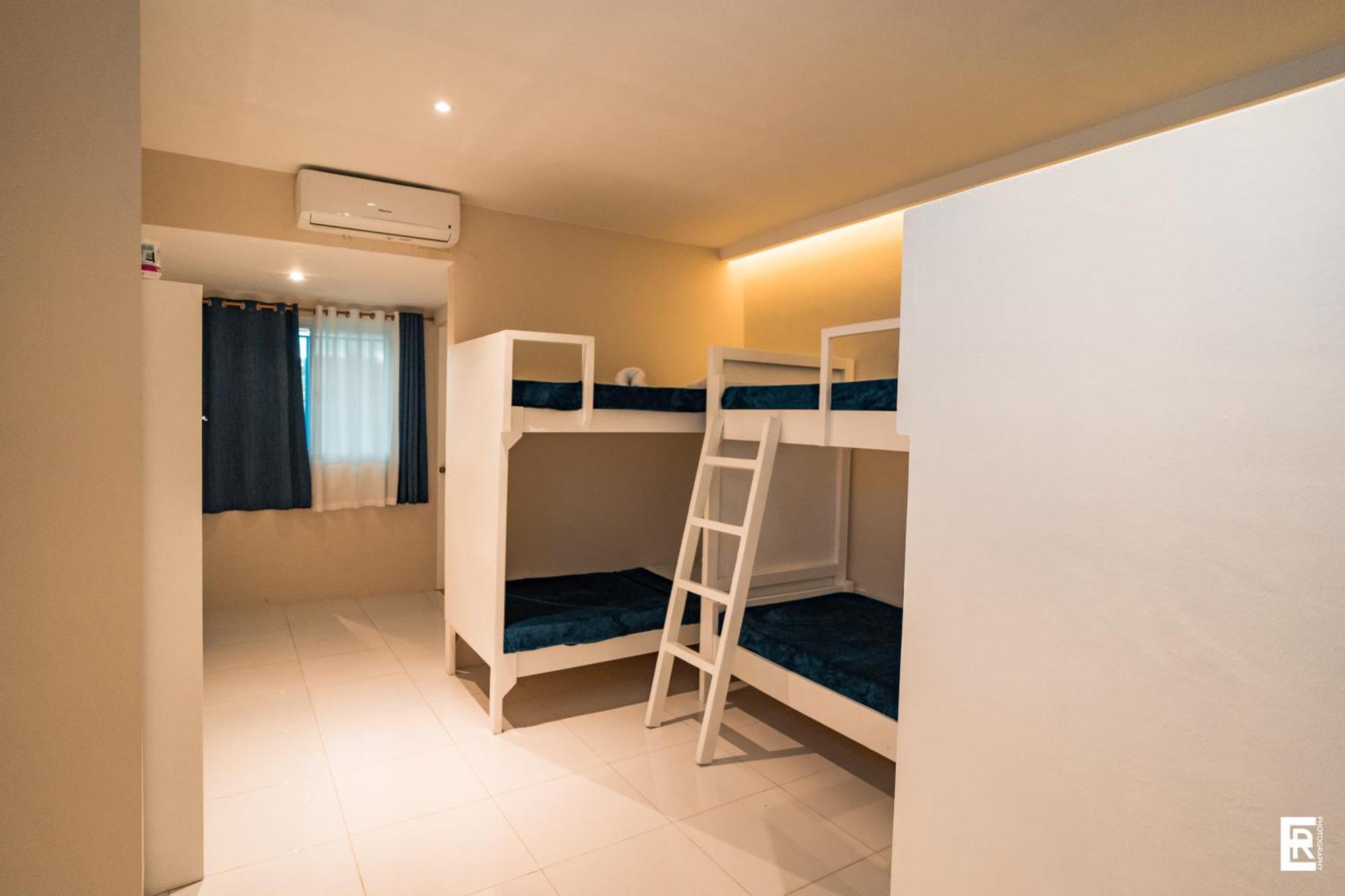 Bernese Resort Hotel Powered By Cocotel Ligao Pokoj fotografie
