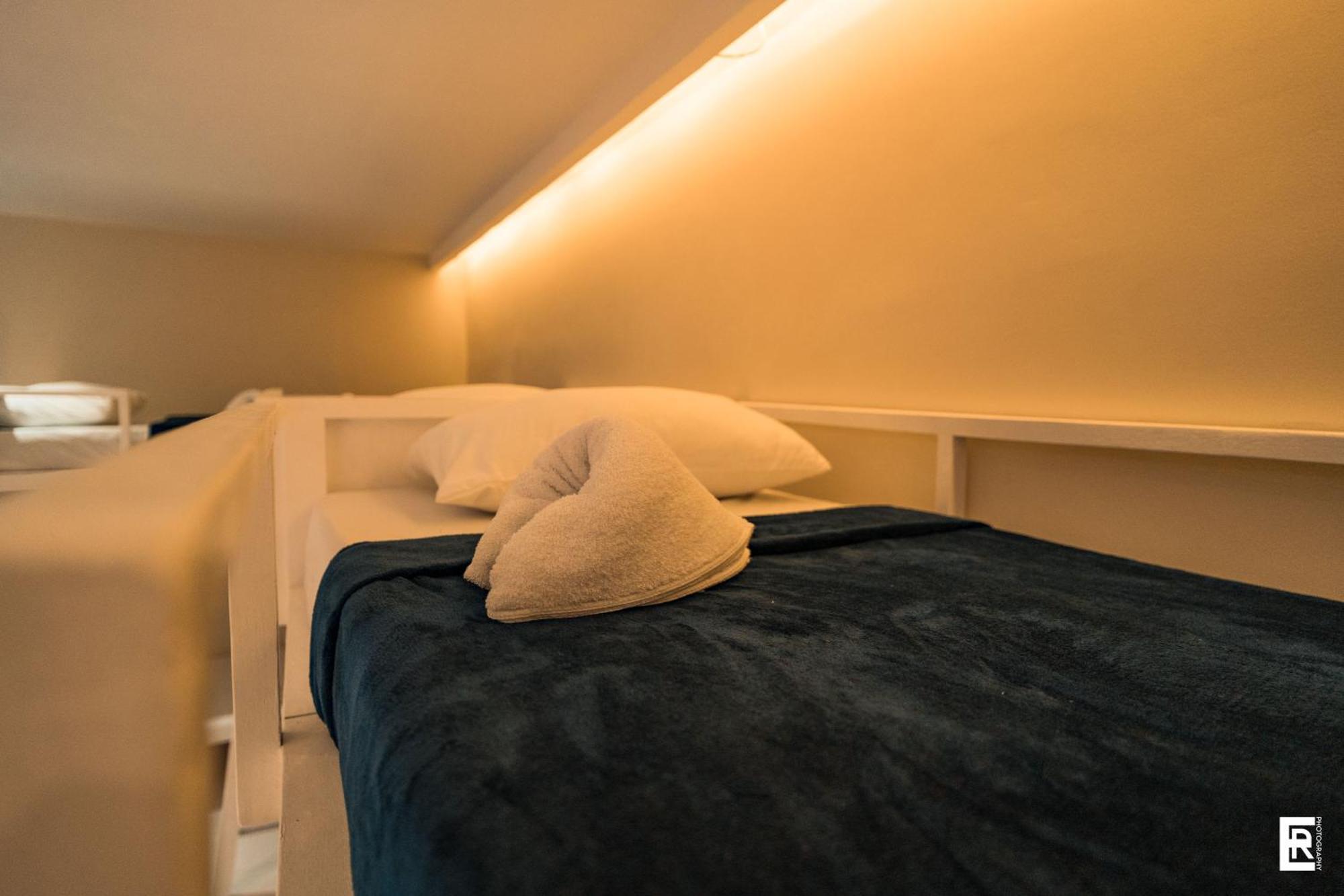 Bernese Resort Hotel Powered By Cocotel Ligao Pokoj fotografie